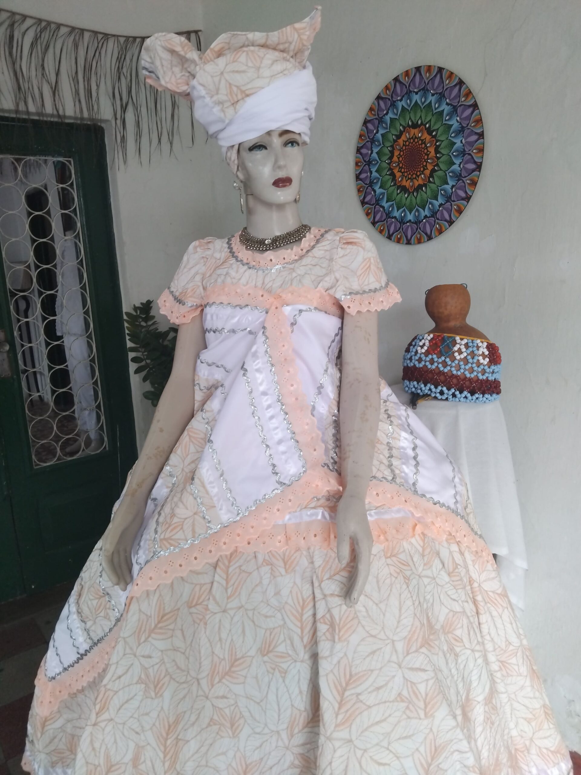 Axó composto de 04 peças para festividades de Candoblé e Umbanda .